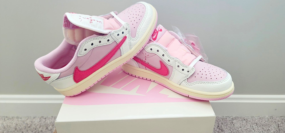 Travis Scott Jordan 1 Low OG SP (PS) Pink/White Unisex Kids US 1.5 New w/ Box