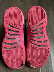 Jordan 12 Dynamic Pink Size 7.5Y