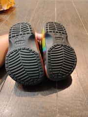 Crocs Kids Size C7 Clog Shoes Multi Color Tie Dye Black, Yellow, Red,Blue size 5