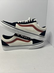 Size 6.5y – Vans White And Black Low