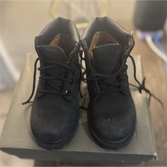 Black Unisex Kids Ankle Boots Lace-Up Round Toe with Lace & Eyelet Accents