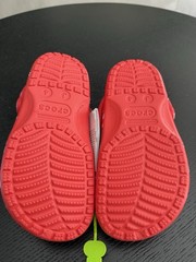 Crocs Kids Classic Valentines Day Clogs Cherry Red Size J4 Youth