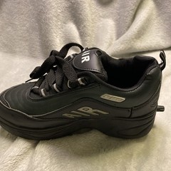 Air Wave Size 3 Wheel Roller Shoes, Black and Green, New In Box