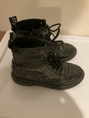 Doc Martens 1460 Junior black patent leather cosmic glitter boots size 2 Zip