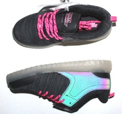 MultiLights Rechargeable Youth Black Pink Light-Up Sneakers Lace-Up Shoes 4M