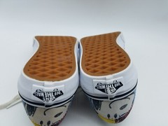 Vans x Era Peanuts Kid’s Size 1 Sneakers Multicolor *See description