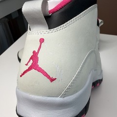 Size 9y – Jordan 10 Retro Vivid Pink (GS) 487211-008 Brand New!