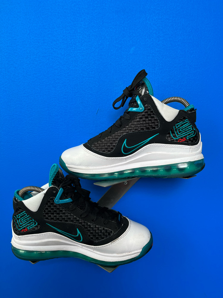 Nike Lebron VII 7 Red Carpet 2019 Grade School Youth Sizes CT3794 100