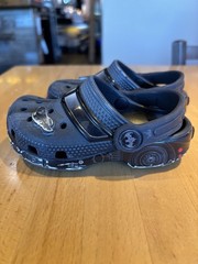 Crocs Kids Size 7 Batman Black