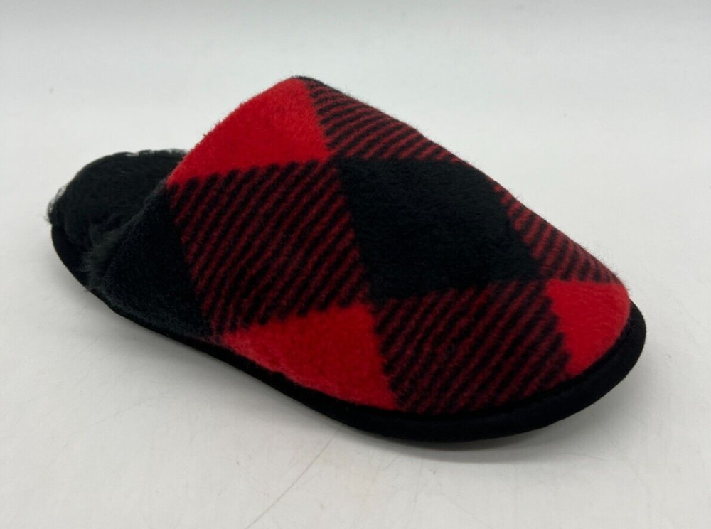 Thereabouts Black and Red Buffalo Plaid Slip On Slippers Kids Size S-M (11-1)
