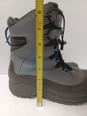 COLUMBIA Boots WATERPROOF Snow Hiking 200grams Sz 7 UNISEX Black Omni-heat