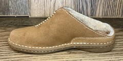 UGG Australia Burleigh Tyke Chestnut Slip-On Shoes Kids Size 2 NEW IN BOX!