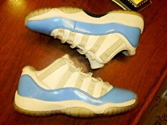2017 AIR JORDAN 11 RETRO LOW BG „CAROLINA“ 528896-106 US YOUTH SZ 4Y NICE!!