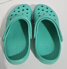 Crocs Classic Clog – Pre-School Size 11c – Light Green Turquoise Color-way (New)