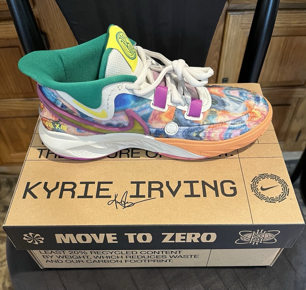 NEW – Nike Kyrie 8, Size 4Y Youth, Circle Of Life