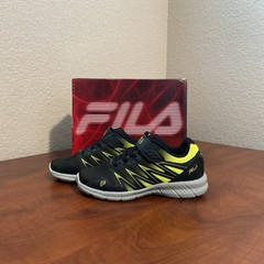 FILA Kid’s Size 12 Fantom 8 Strap Sneakers Green/Black