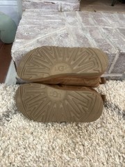 Kids UGG Neumel II Boot Suede Upper 1017320K Chestnut 100% Authentic Sz 3
