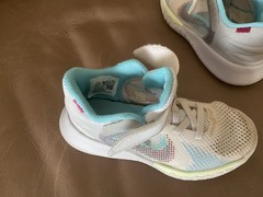 Nike Kyrie Flytrap 5 PS White Blue Chill Kids Basketball Shoes DD0339-102 11.5C