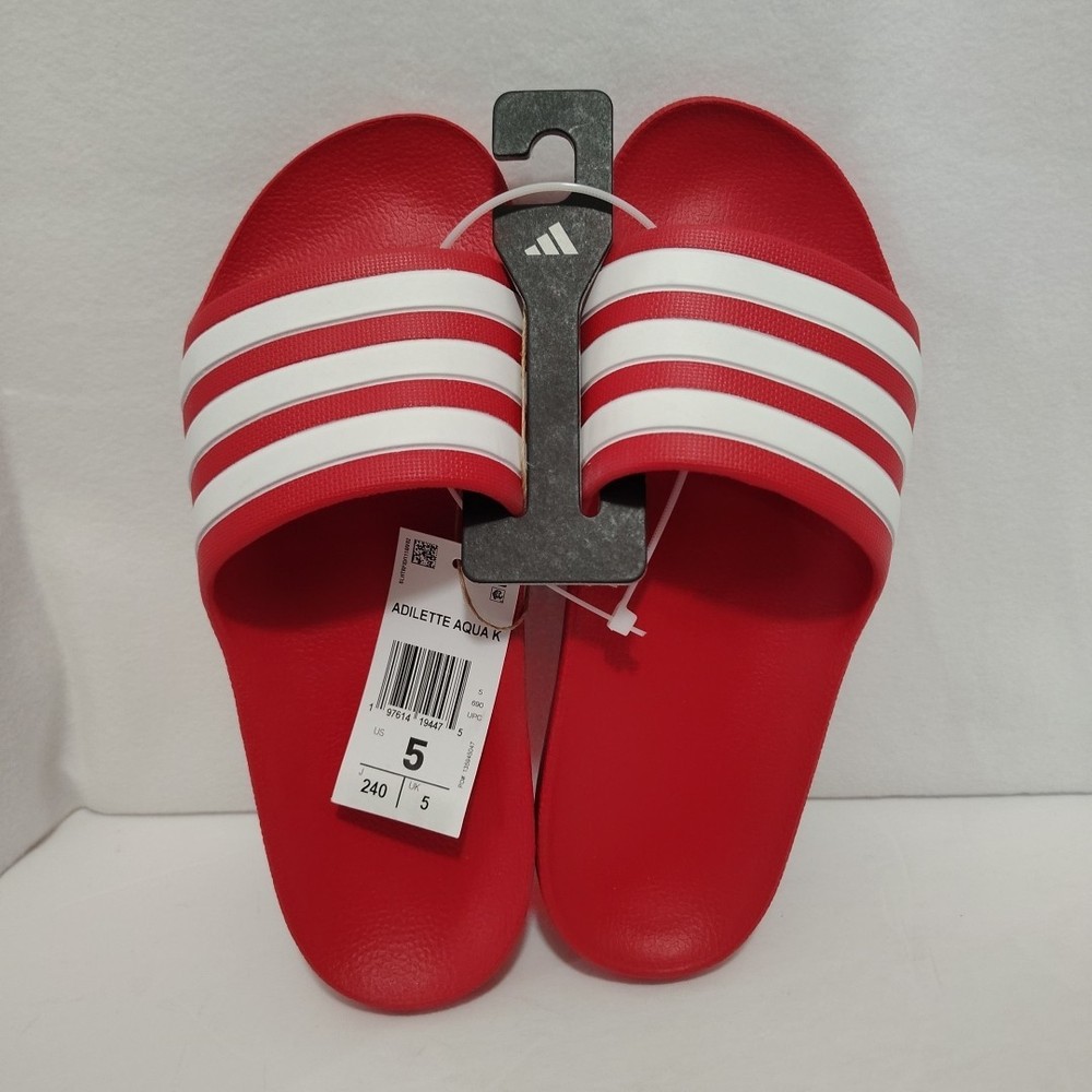 Adidas – Adilette Aqua Slides – Red/White Stripes – Unisex Kids