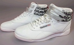 Reebok Freestyle HI JUNIOR Kid’s 5 women’s 6.5 HP3032 Size Sneakers Shoes NEW