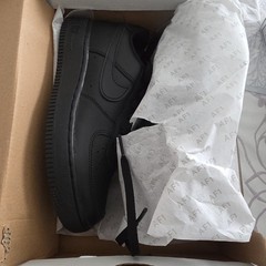 Size 5.5 (GS) – Nike Air Force 1 LE Low Triple Black