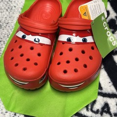 Crocs Classic Clog Lighting 🏎️ McQueen Junior 2 Brand New With Tags.