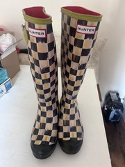 Hunter x Mackenzie Tall Rubber Rain Boots Checkeboard Child’s Tall Size 6