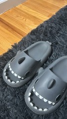 Kids Grey Shark Cloud Slides Unisex Size S (36-37) Good Condition Easy To Style