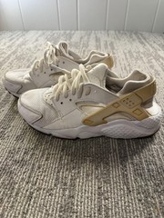 Nike Air Huarache Run Shoes Youth Size 7Y White Tan Gum Sole Mesh Sneakers