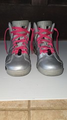 Jordan 6 Retro Mid Valentines Day SIZE 7Y 👟 (GS)