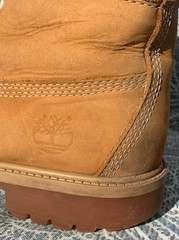 Timberland Classic 6″ Waterproof wheat Boots YOUTH UNISEX sz 5.5