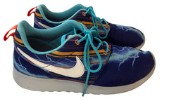 Nike Roshe One Lightning Blue Running Shoes Youth Size 7Y Women’s 8.5 677782-401