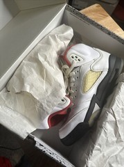 Jordan 5 Retro 2020 Mid Fire Red Size 4 (gs)