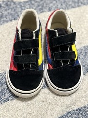 VANS Kids Low Top Hook & Loop Colorblock Sneaker Black/Red/Blue/Yellow 9