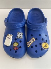 CROCS CLASSIC CLOGS Back Straps Youth Size 5 Blue Basketball Charms