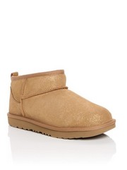 UGG NWT classic Mini Dazzle Boots size 4T