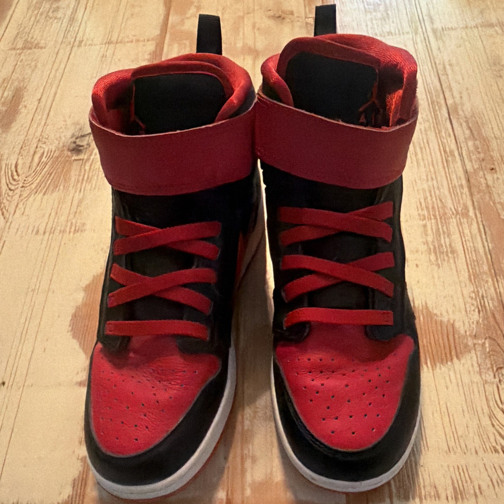 Jordan Air Jordan 1 High Top Sneakers Unisex Kids US 7 Red/Black Straps