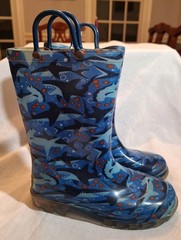 Western Chief Shark Chase Lighted Rain Boot – Blue Kids Size 1