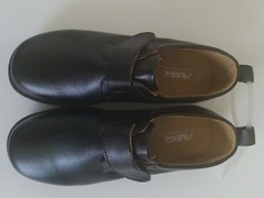 Air Balance Size 3 Child Unisex Strap No Tie Black Shoes