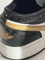 Size 6 Youth GS) – Jordan 1 SE Low Gold Toe