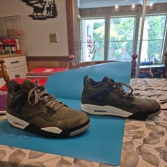 Nike Air Jordan 4 Retro SE Craft Medium Olive Size 7Y Youth Sneakers