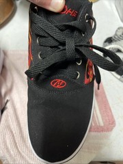 Heelys Pro 20 Prints Black Red Flame skate shoes Size 8