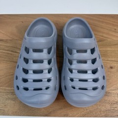 New Big Kids Oboz Unisex Whakata Coast Gray Slip On Clogs Mules Shoes Size 3 Y
