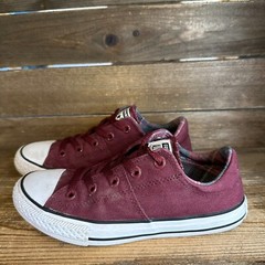 Kids Converse CTAS Maroon Red Low Casual Comfort Sneakers Shoes Size 2 Y GUC