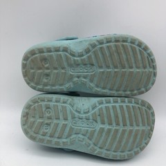 Crocs child sz 11 star classic clogs blue lined slip on