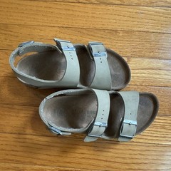 Birkenstock Women’s Beige Strappy Sandals Adjustable Buckle Straps Cork