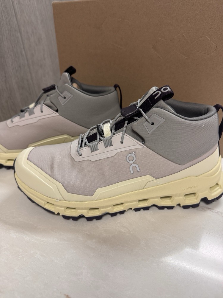 On Cloudhero Mid Waterproof Silver/Seedling Unisex Kids US 4 EU 36 Sneakers
