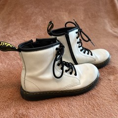 Dr. Martens Kids Size 3 White Leather Zip & 8 Hole Lace Up Boots