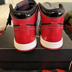 Jordon 1 RETRO HIGH OG