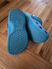 Genuine Crocs Classic Unisex Clog Sandal Shoe Blue Junior Kids Youth J1